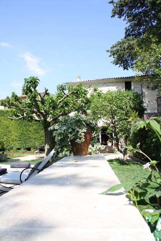 L'Abri Du Poete Bed & Breakfast Besse-sur-Issole ภายนอก รูปภาพ